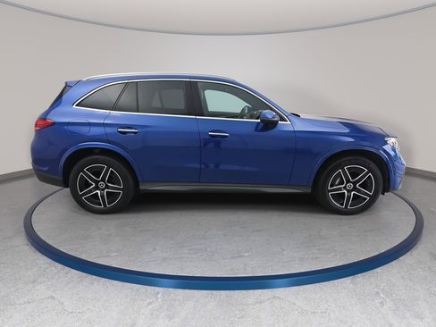 Certified 2024 Mercedes-Benz GLC 300 w/ AMG Line image 4