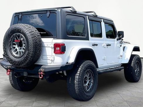 Used 2019 Jeep Wrangler Unlimited Rubicon w/ LED Lighting Group AWD/4WD image 6