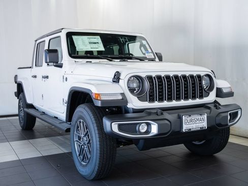 New 2026 Jeep Gladiator Sport AWD/4WD image 1