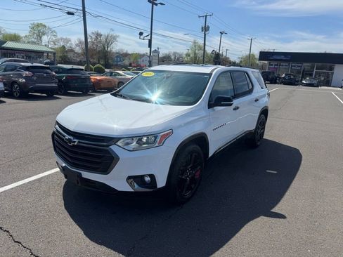 Used 2019 Chevrolet Traverse Premier w/ Redline Edition AWD/4WD image 1