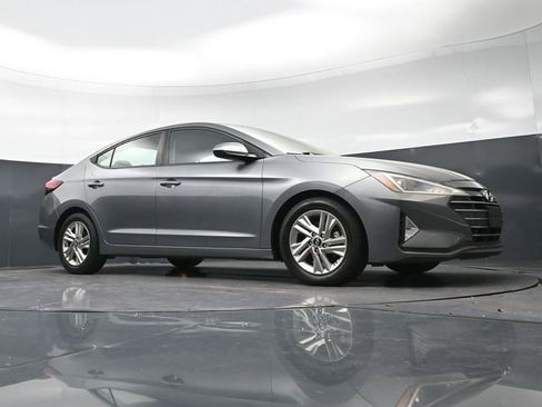 Used 2019 Hyundai Elantra SEL image 38