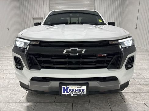 Used 2024 Chevrolet Colorado Z71 w/ Z71 Convenience Package 2 image 32