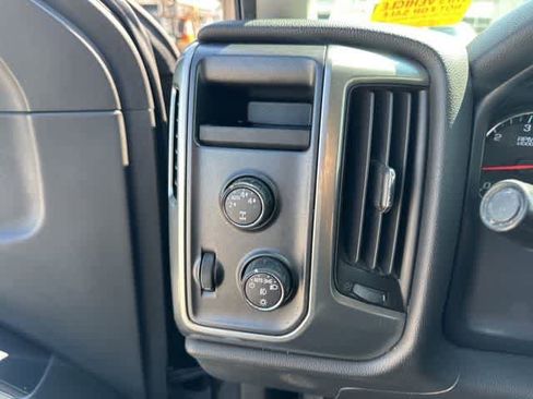 Used 2014 Chevrolet Silverado 1500 LT w/ LT Convenience Package AWD/4WD image 12