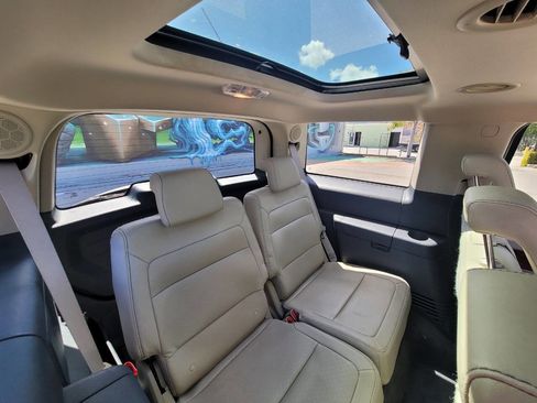 Used 2009 Ford Flex Limited image 12