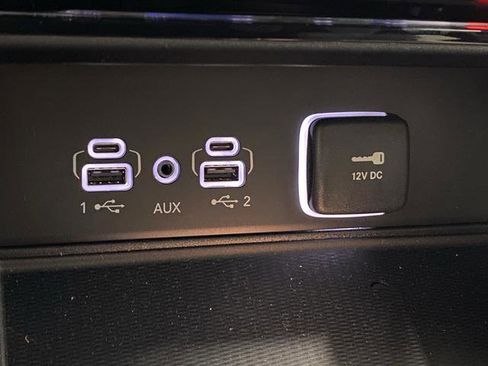 New 2025 Jeep Grand Cherokee Limited w/ Luxury Tech Group II AWD/4WD image 24