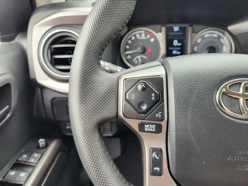 Used 2023 Toyota Tacoma SR5 image 28