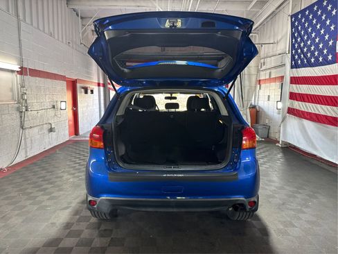 Used 2017 Mitsubishi Outlander Sport ES FWD image 11