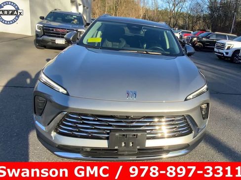 Certified 2025 Buick Envision Preferred image 3