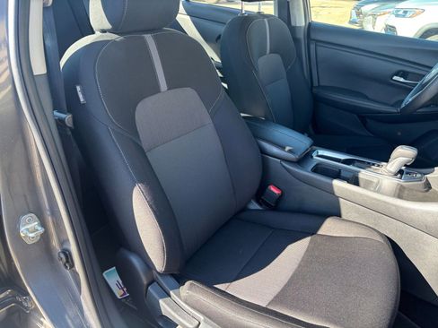 Used 2025 Nissan Sentra SV image 34