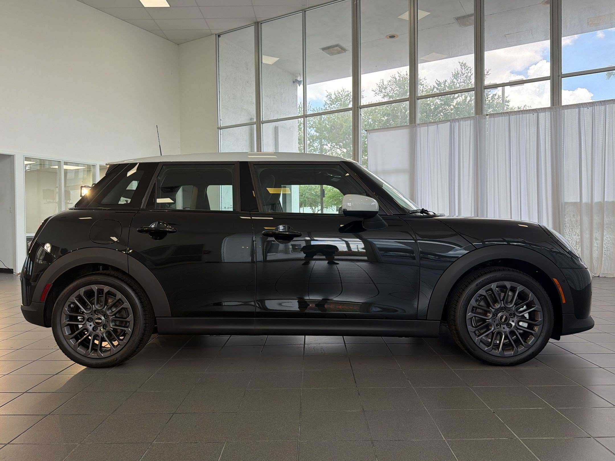New 2026 MINI Cooper S FWD image 8
