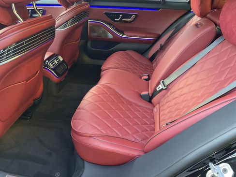 New 2026 Mercedes-Benz S 580 4MATIC Sedan image 34