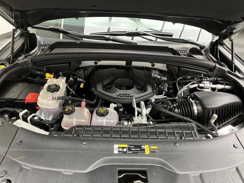 Used 2023 Jeep Grand Cherokee 4WD 4xe image 30
