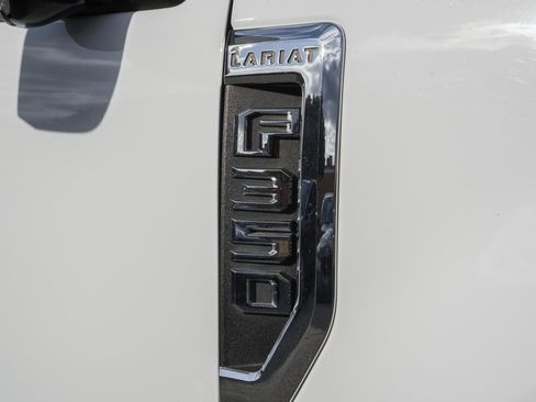 Used 2022 Ford F350 Lariat w/ Lariat Ultimate Package image 15
