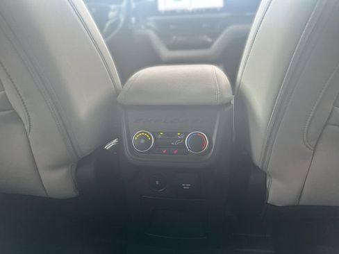 Certified 2026 Ford Explorer Platinum w/ LUX Leather Package AWD/4WD image 23