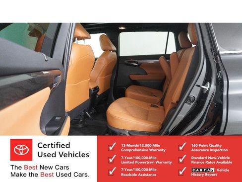 Certified 2024 Toyota Highlander Platinum AWD/4WD image 12