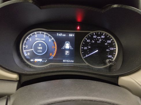 Used 2021 Nissan Versa SV FWD image 25