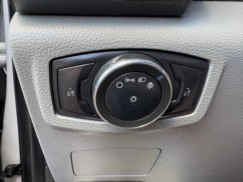 Used 2018 Ford F550 4x4 Crew Cab Super Duty image 25