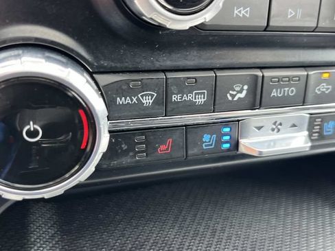 Certified 2023 Ford F150 Raptor w/ Raptor Carbon Fiber Package AWD/4WD image 41