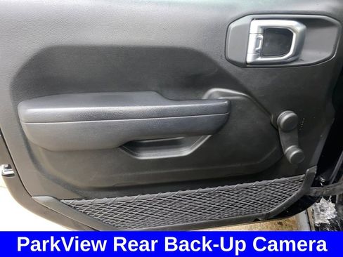 Used 2022 Jeep Wrangler Unlimited Sport AWD/4WD image 9