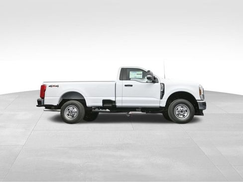 New 2026 Ford F350 XL w/ XL Chrome Package image 58