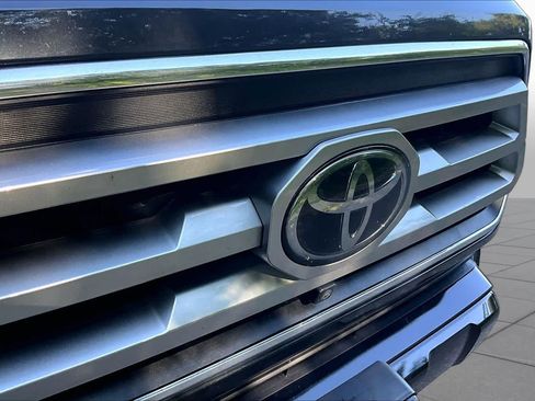 Used 2021 Toyota Tacoma Limited AWD/4WD image 29