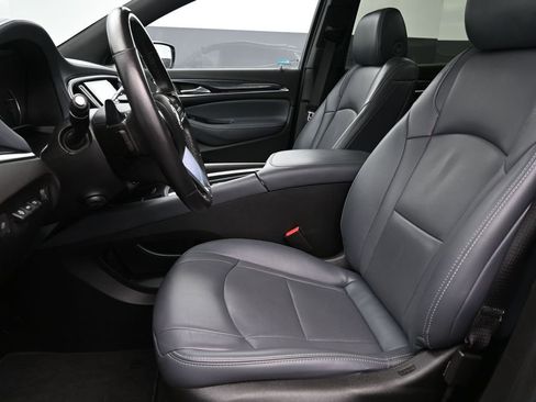 Used 2023 Buick Enclave Premium w/ Experience Buick Package FWD image 10
