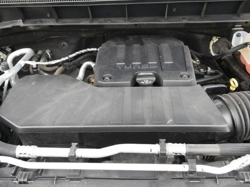 Certified 2022 Chevrolet Silverado 1500 Custom w/ Rally Edition image 9