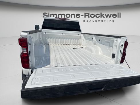 Used 2026 Chevrolet Silverado 2500 LT AWD/4WD image 8