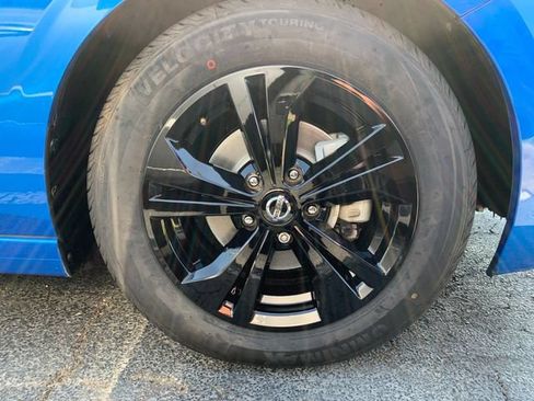 Used 2023 Nissan Sentra SV FWD image 30