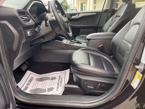 Used 2021 Ford Escape SEL image 12
