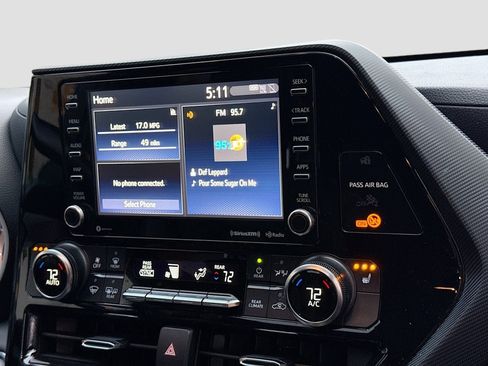 Used 2022 Toyota Highlander XSE image 36