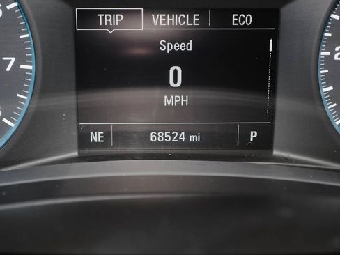 Certified 2021 Chevrolet Equinox LS FWD image 16