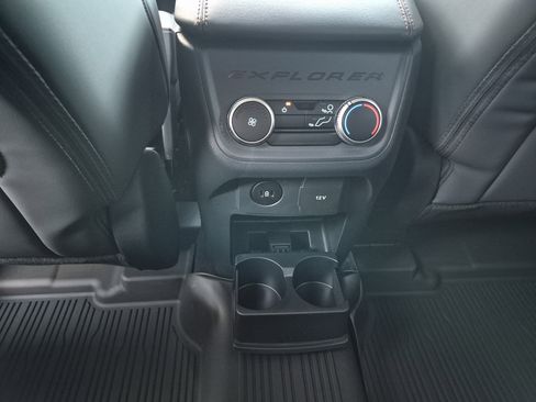 New 2026 Ford Explorer Active w/ Active Comfort Package image 18