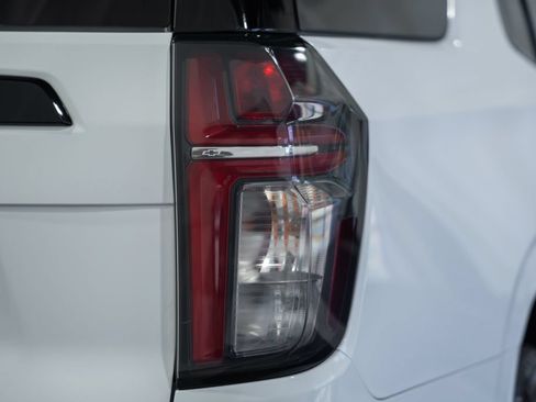 Used 2024 Chevrolet Tahoe RST w/ Luxury Package AWD/4WD image 6