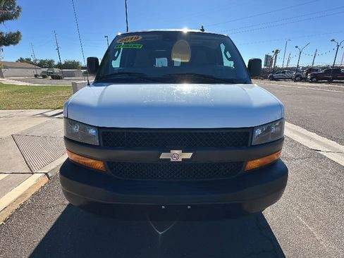 Used 2019 Chevrolet Express 2500 w/ Driver Convenience Package image 10