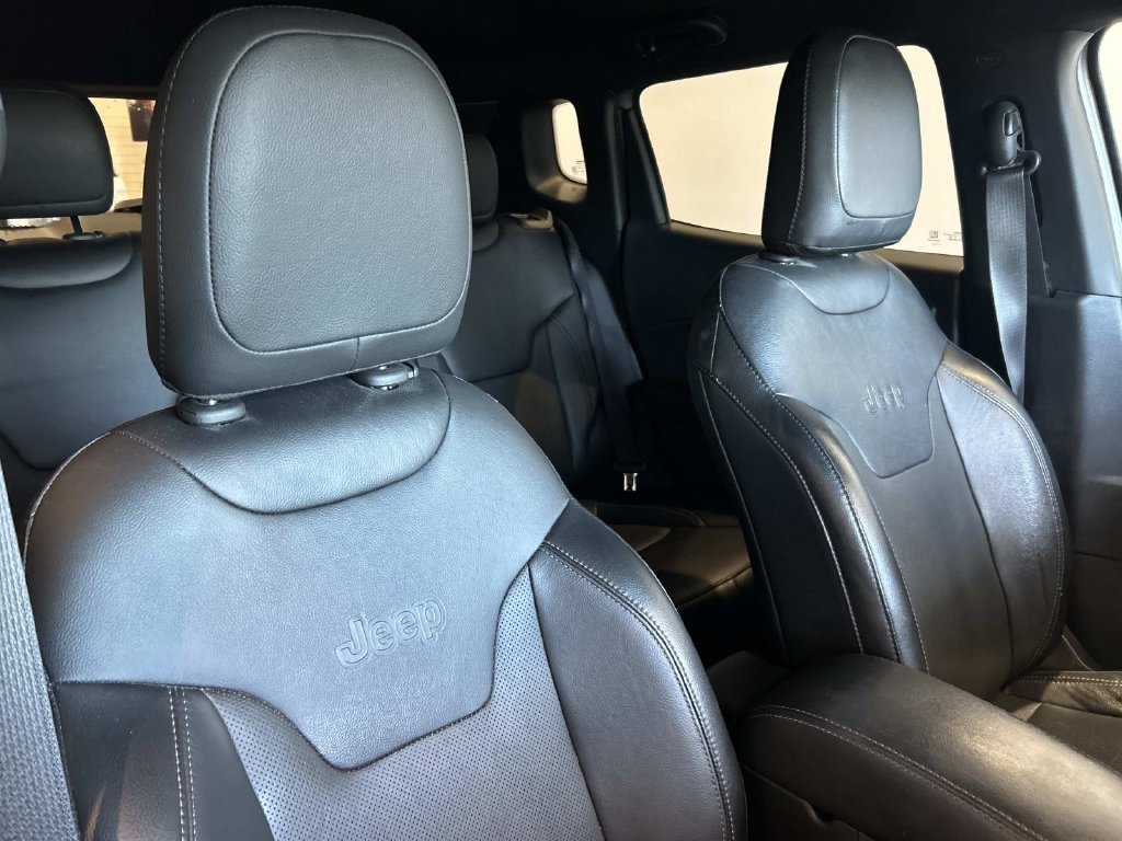 Used 2020 Jeep Compass High Altitude AWD/4WD image 35