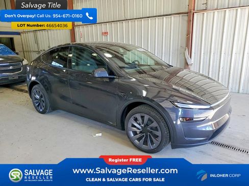 Used 2026 Tesla Model Y AWD image 5