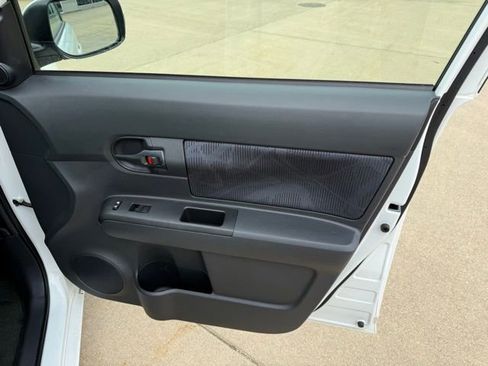 Used 2012 Scion xB image 13