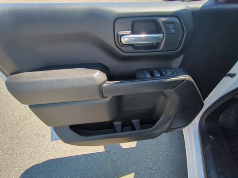 Used 2023 Chevrolet Silverado 1500 Custom w/ LPO, Dark Essentials Package RWD image 21