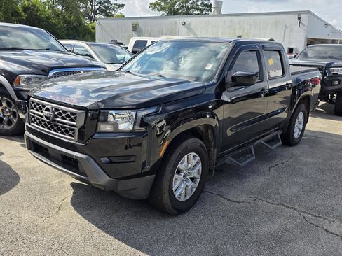 Used 2022 Nissan Frontier SV RWD image 4