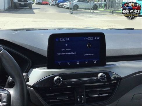 Used 2023 Ford Escape Active AWD/4WD image 17