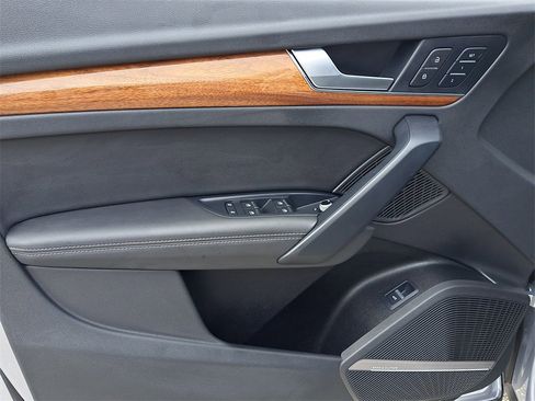 Certified 2023 Audi Q5 2.0T Prestige image 20