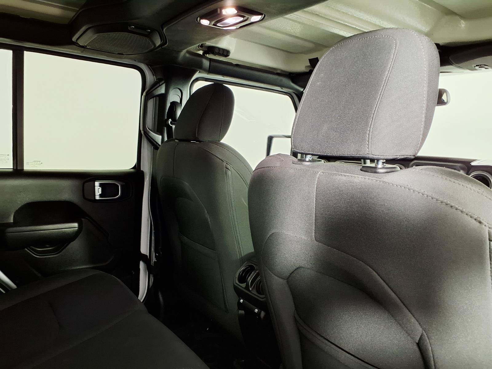 Used 2023 Jeep Wrangler Unlimited AWD/4WD image 11