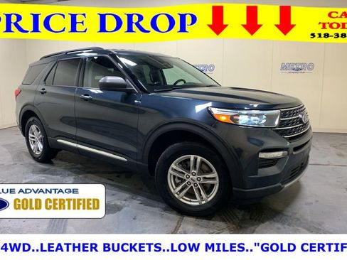 Certified 2022 Ford Explorer XLT w/ Equipment Group 202A image 1