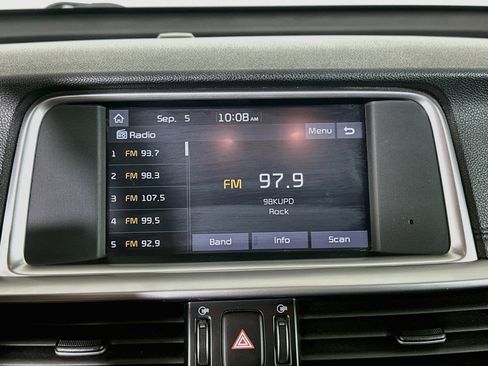 Used 2019 Kia Optima LX FWD image 22