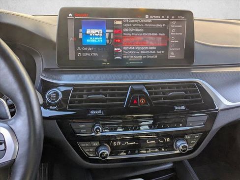 Used 2023 BMW M550i xDrive image 12