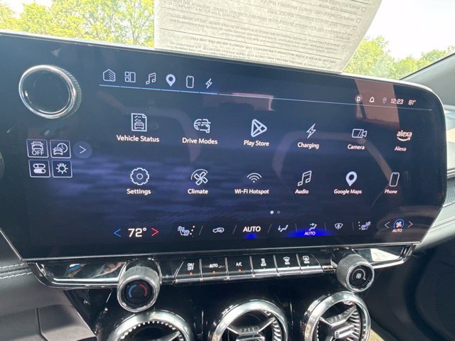 Used 2024 Chevrolet Blazer EV LT AWD/4WD image 21
