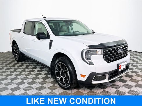 Used 2025 Ford Maverick Lariat w/ 4K Tow Package AWD/4WD image 1