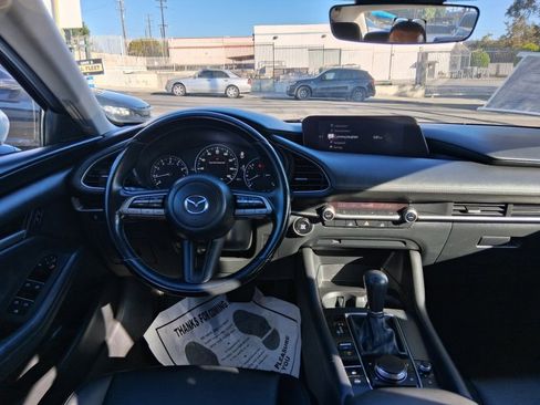 Used 2021 MAZDA MAZDA3 s FWD image 10