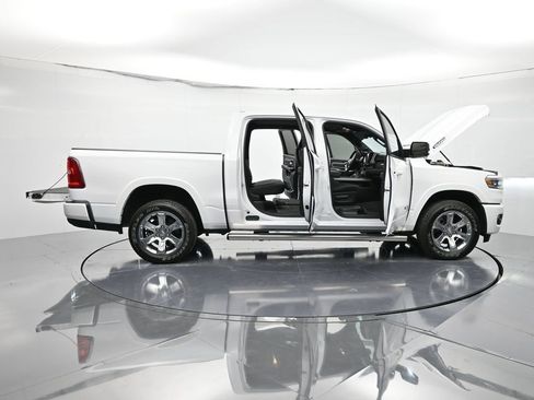 Certified 2025 RAM 1500 Big Horn image 54